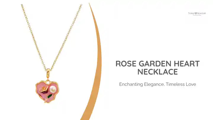 Rose Garden Heart Necklace by@Outfy