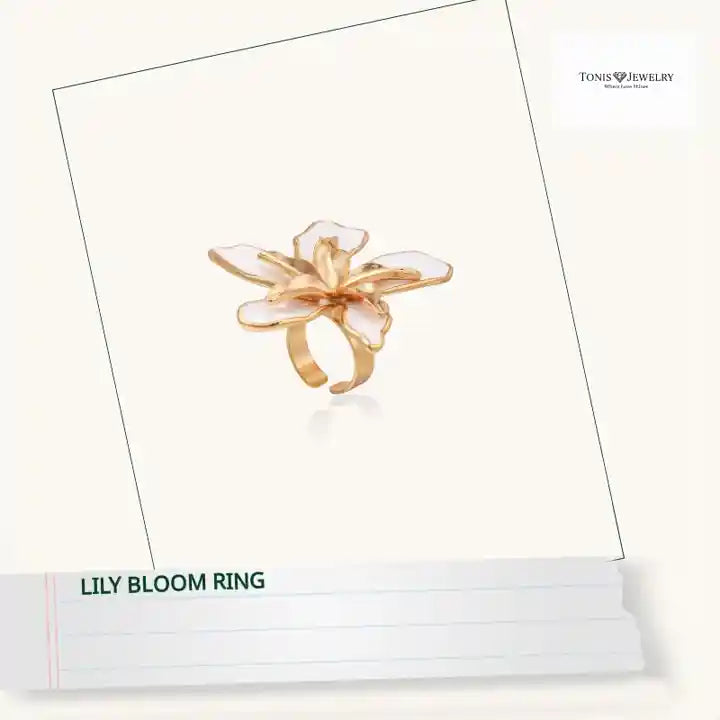 Lily Bloom Ring by@Outfy
